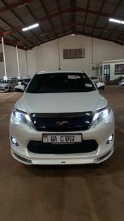 Toyota Harrier 2017 White for sale