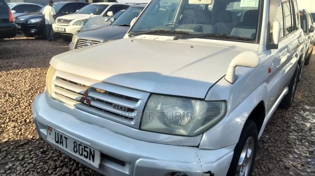 Mitsubishi Pajero IO 2003 White
