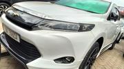 Toyota Harrier 2016 White for sale