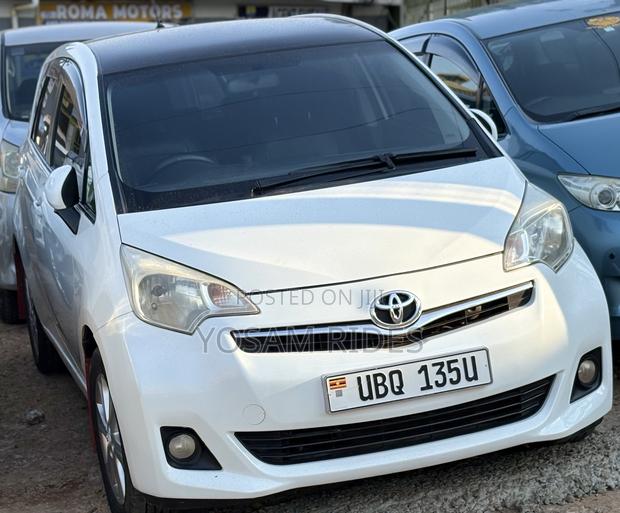 Toyota Ractis 1.5 FWD 2014 White