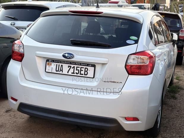 Subaru Impreza 2.0i 5-dr 2013 White