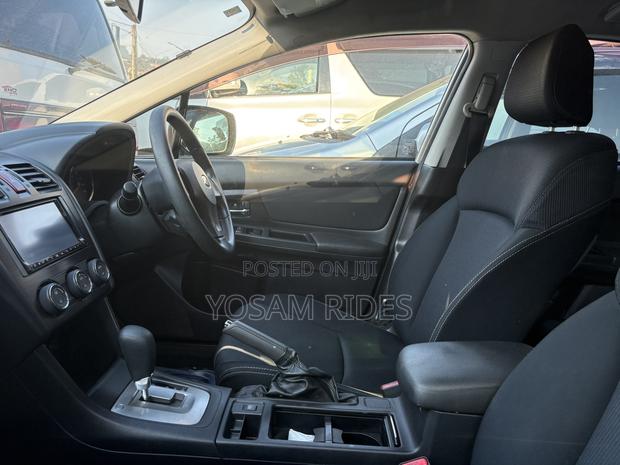 Subaru Impreza 2.0i 5-dr 2013 White