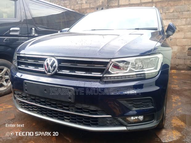 Volkswagen Tiguan 2017 Gray