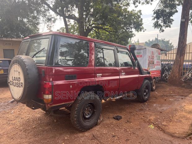 Toyota Land Cruiser 80 Wagon 1992 Red