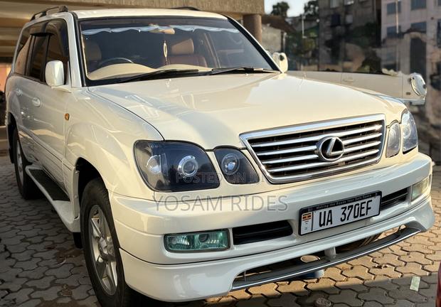 Toyota Land Cruiser Cygnus 4.7 2004 White