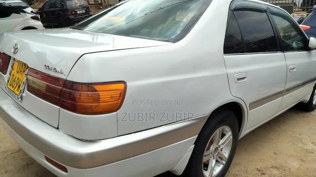 Toyota Premio 2002 White