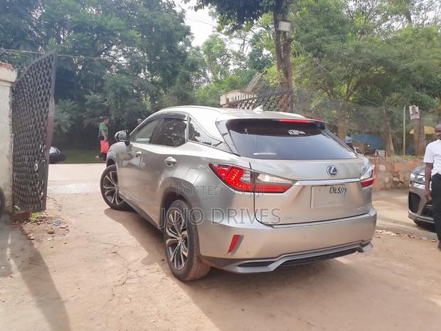 Toyota Harrier 2.5 Hybrid GR Sport 2020 Gold