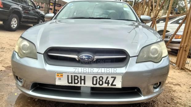 Subaru Legacy 2005 Gray