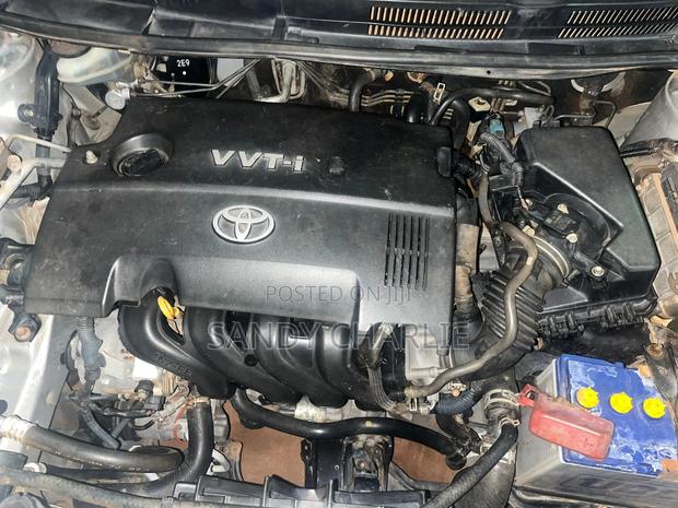 Toyota Corolla Fielder 2008 Silver