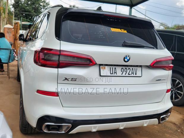 BMW X5 2020 White