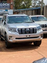 Toyota Land Cruiser Prado 2.8 2017 Silver for sale