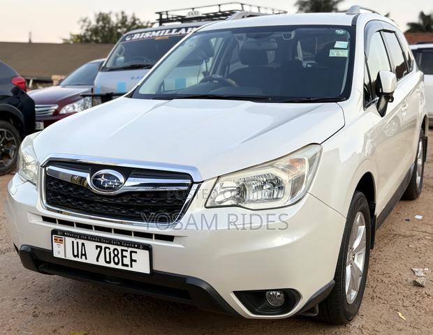 Subaru Forester 2.0XT Premium 4dr SUV AWD (2.0L 4cyl Turbo CVT) 2015
