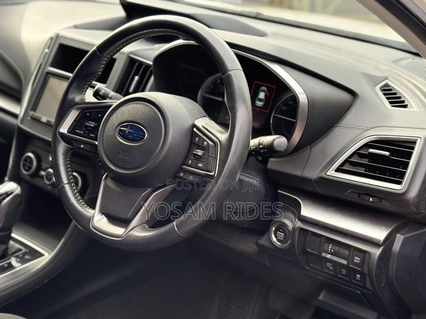 Subaru Impreza 2.0i Limited PZEV 4dr Hatchback AWD (2.0L 4cyl CVT) 2015