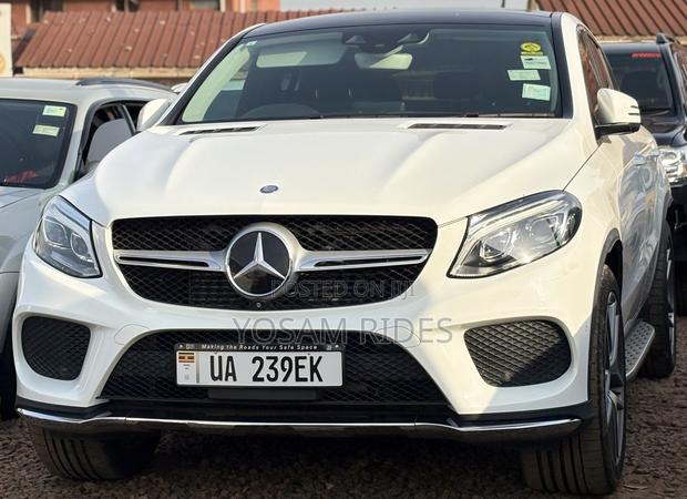 Mercedes-Benz GLE-Class GLE 350d 4MATIC 2016 White