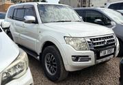 Mitsubishi Pajero 3.2 Di-Dc GLS 2011 White for sale