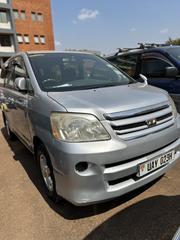 Toyota Noah 2006 Silver for sale
