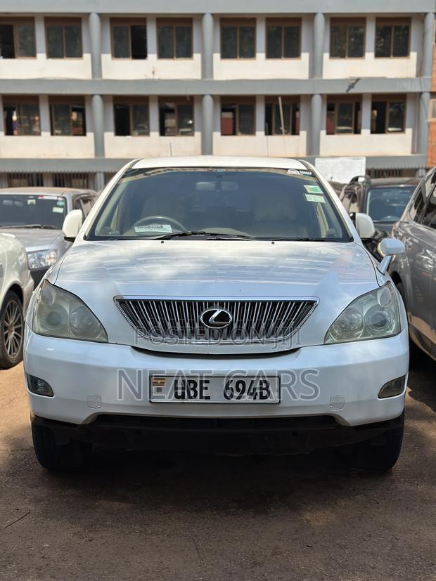 Toyota Harrier 2008 White