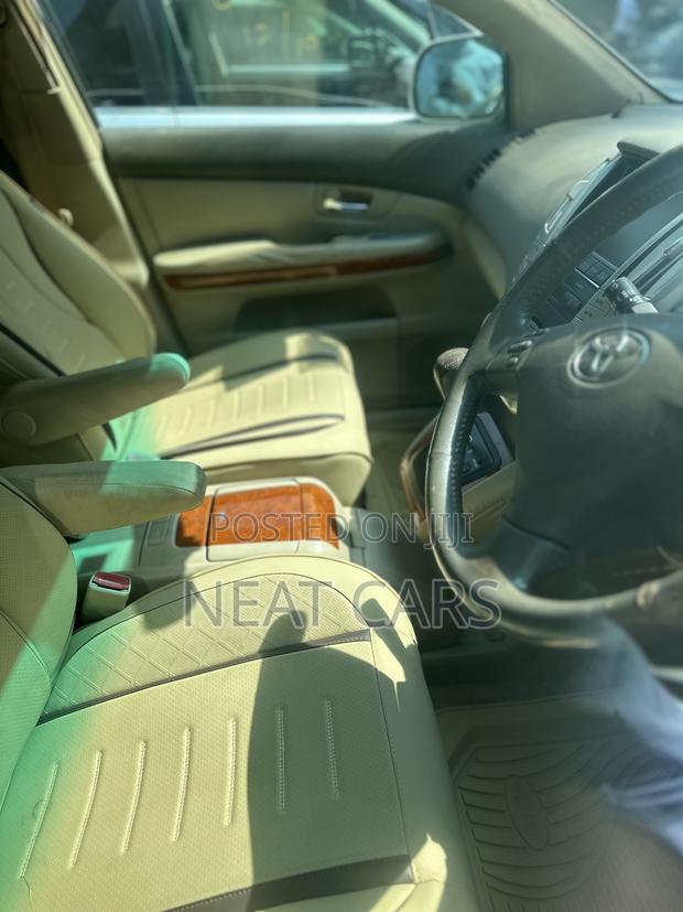 Toyota Harrier 2008 White