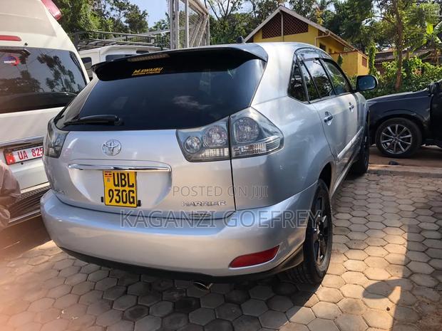 Toyota Harrier 2007 Silver