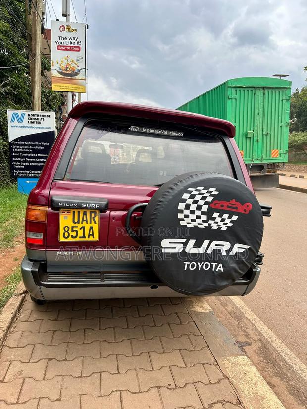 Toyota Hilux Surf 2.4DT 3dr 1989 Red