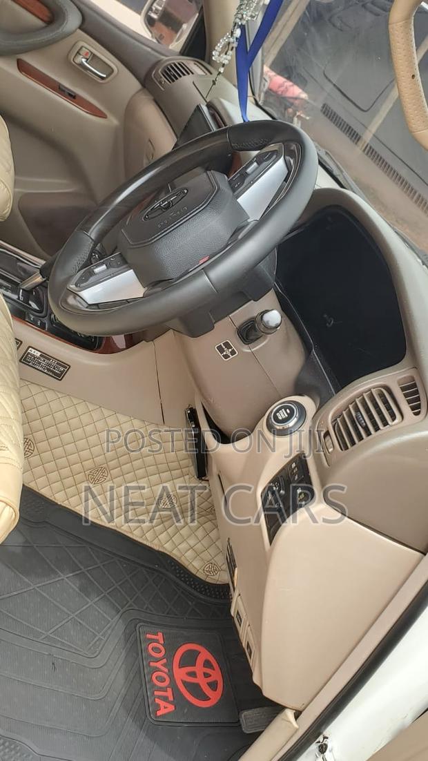 Toyota Land Cruiser Prado 2008 White