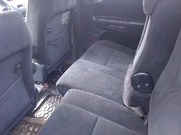 Toyota Wish 2005 Silver