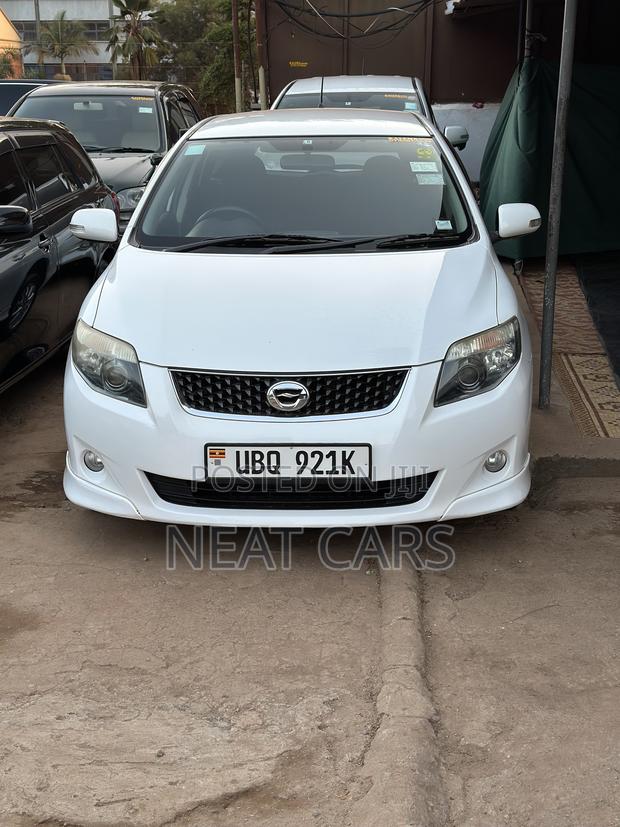 Toyota Corolla Fielder 2011 White