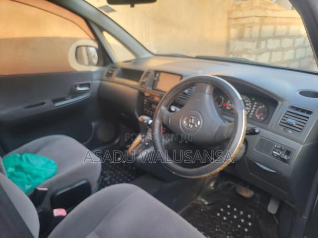 Toyota Corolla Spacio 2006 Silver