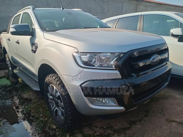 Ford Ranger Wildtrak 2017 Silver