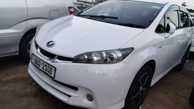 Toyota Wish 2010 White
