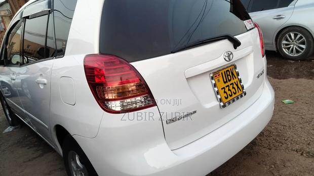 Toyota Corolla Spacio 2006 White