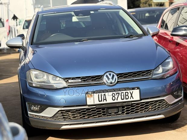 Volkswagen Golf Alltrack 2015 Blue