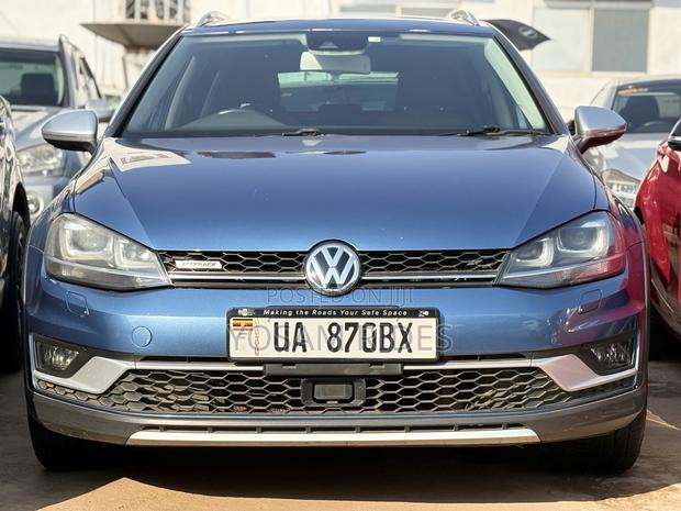 Volkswagen Golf Alltrack 2015 Blue