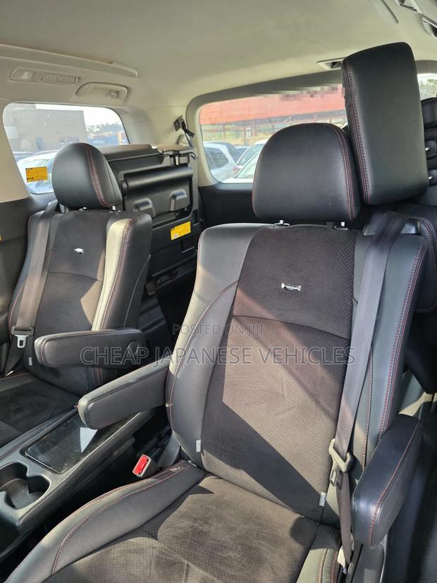 Toyota Alphard 2013 Black