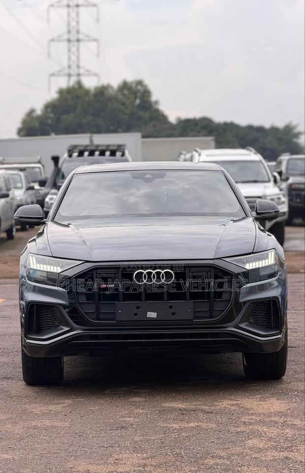 Audi SQ8 2022 Gray