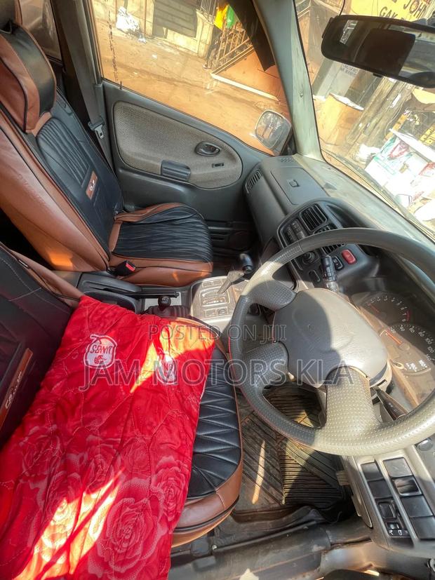 Suzuki Vitara 1998 Silver