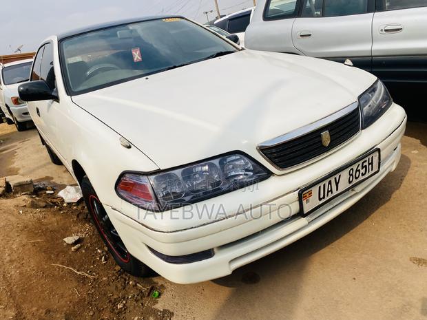 Toyota Mark II 2.0 RWD 1997 White