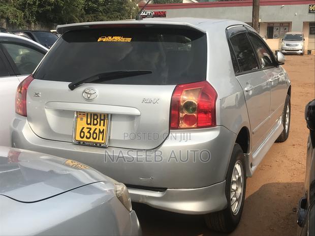 Toyota Corolla RunX 2006 Silver