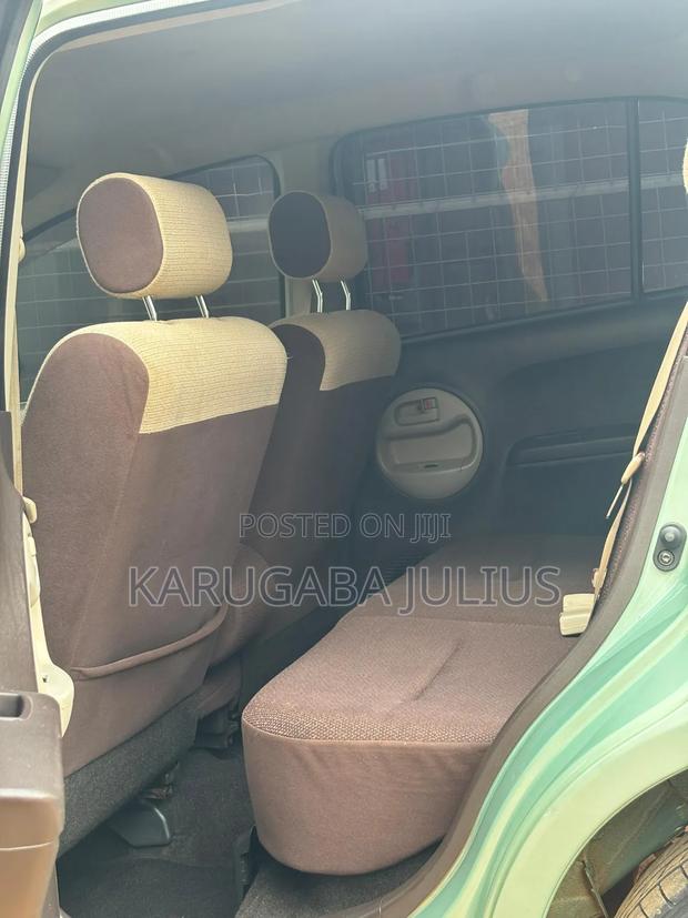 Toyota Passo 2010 Green