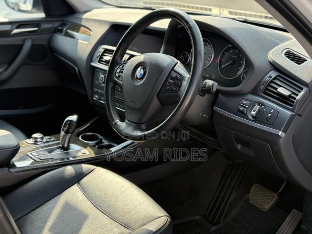 BMW X3 xDrive28i 4dr SUV AWD (2.0L 4cyl Turbo 8A) 2014 White