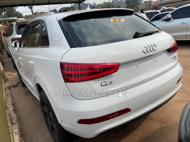 Audi Q3 2012 White