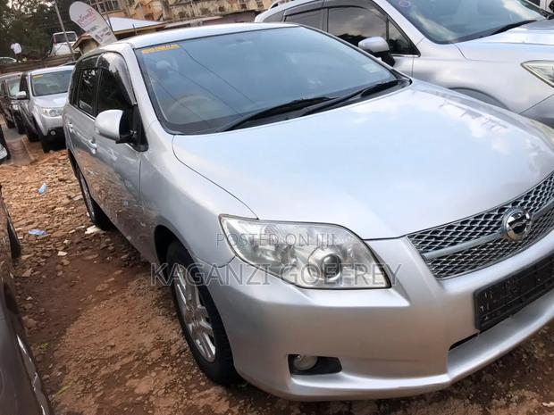 Toyota Corolla Fielder 2005 Silver
