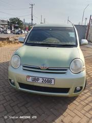 Toyota Sienta 1.5 AWD 2008 Green for sale