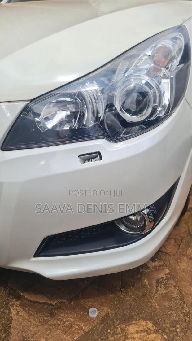 Subaru Legacy 2012 White