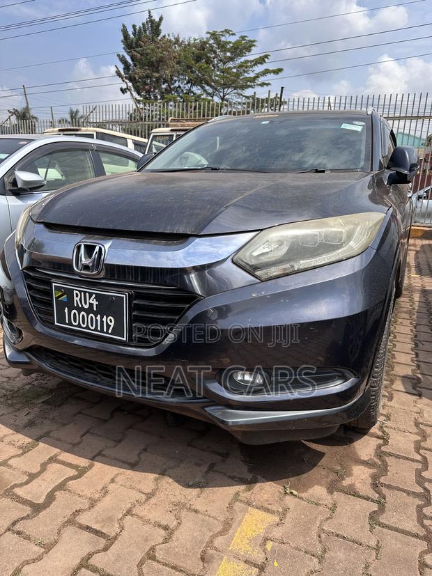 Honda Vezel 2017 Gray