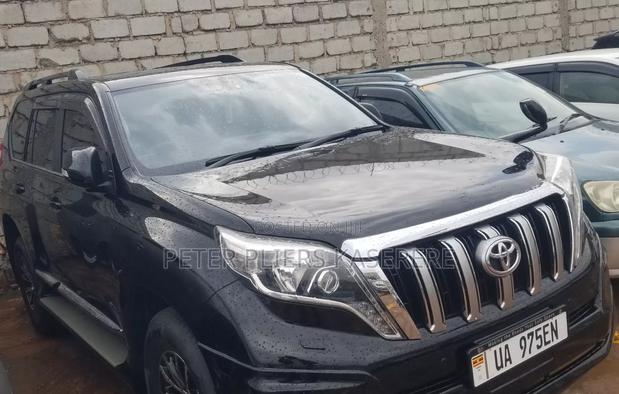 Toyota Land Cruiser 2017 Black