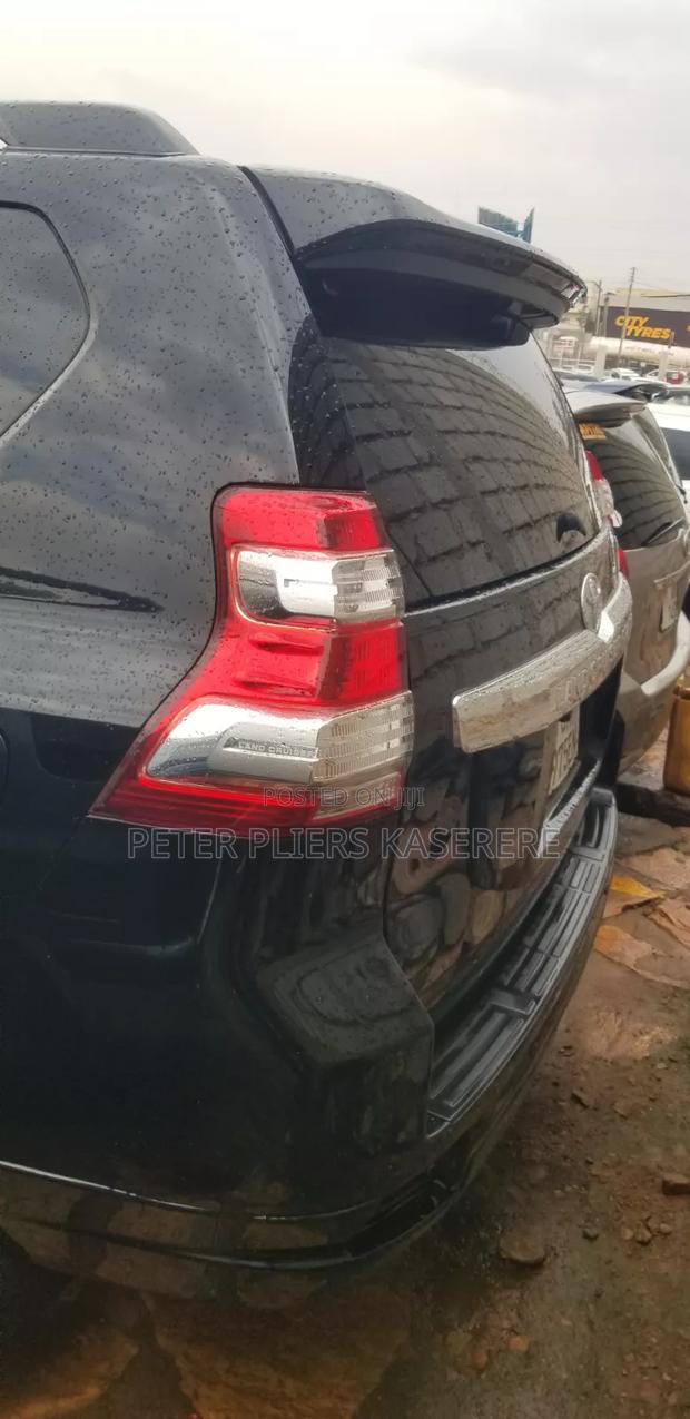 Toyota Land Cruiser 2017 Black