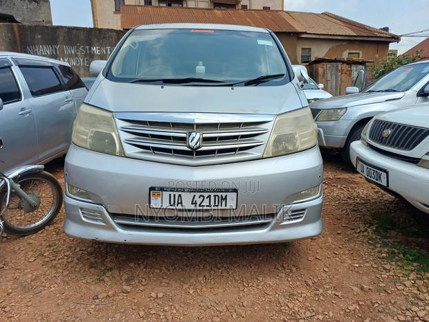 Toyota Alphard 2008 Silver