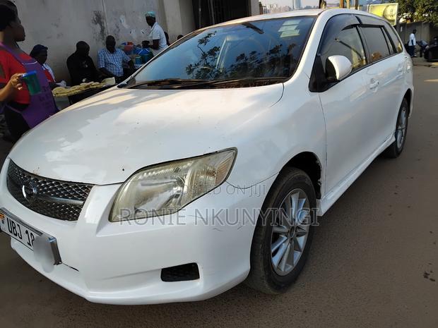Toyota Corolla Fielder 2008 White
