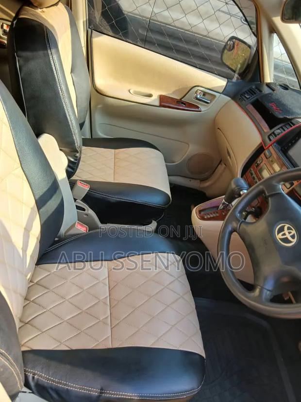 Toyota Corolla Spacio 2004 Silver